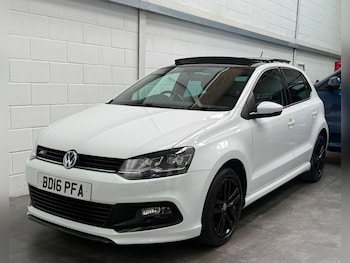 Used Volkswagen Polo 2016 for sale - 79290530: Photo