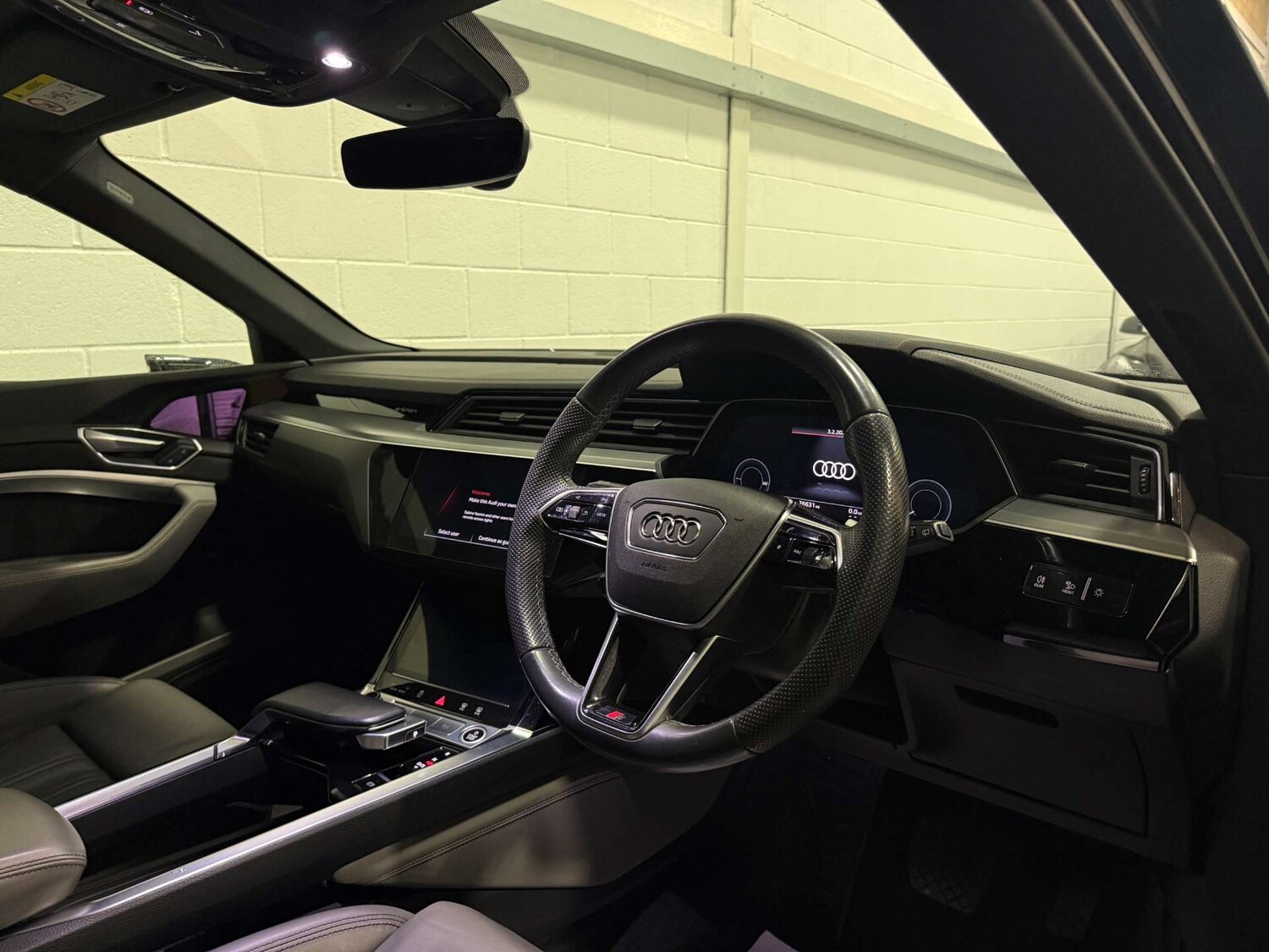 Used Audi e-tron 2020 for sale - 77422793: Photo 15
