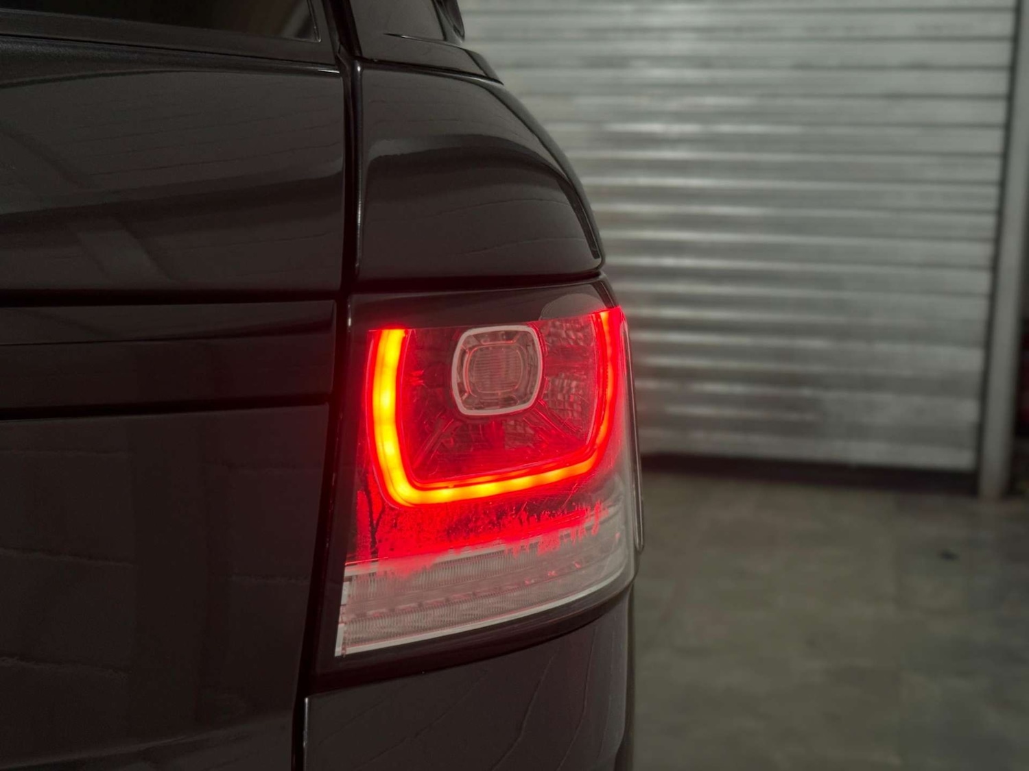 Used Land Rover Range Rover Sport 2016 for sale - 76711692: Photo 11