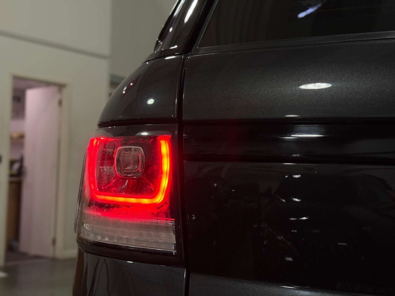 Used Land Rover Range Rover Sport 2016 for sale - 76711692: Photo 9