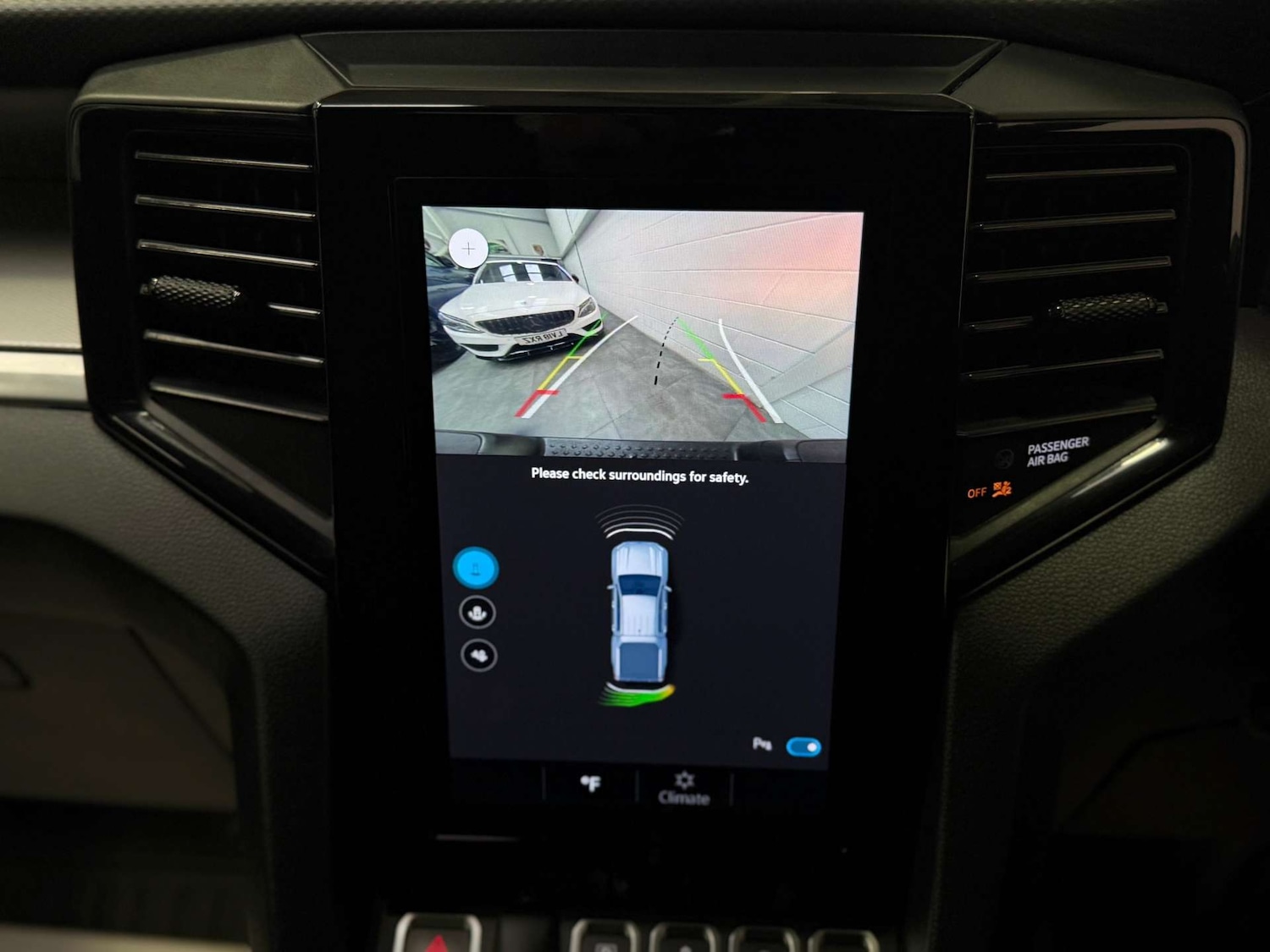 Used Volkswagen Amarok 2023 for sale - 77523358: Photo 18