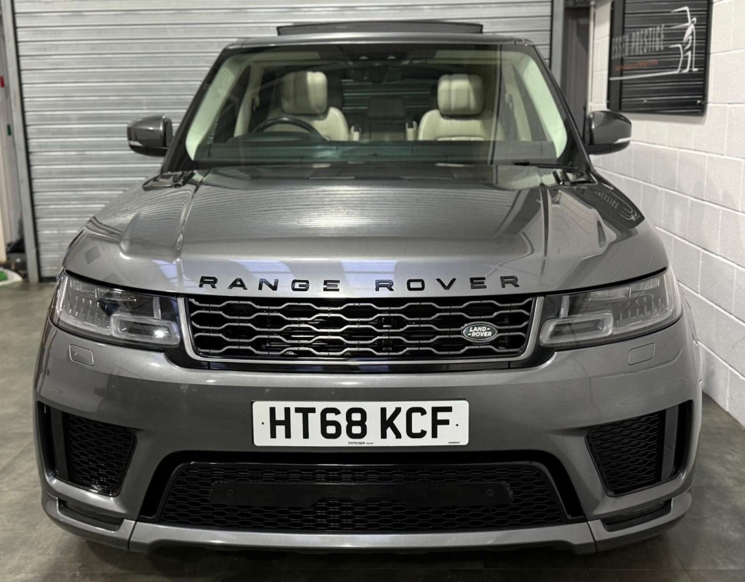 Used Land Rover Range Rover Sport 2019 for sale - 77368229: Photo 2