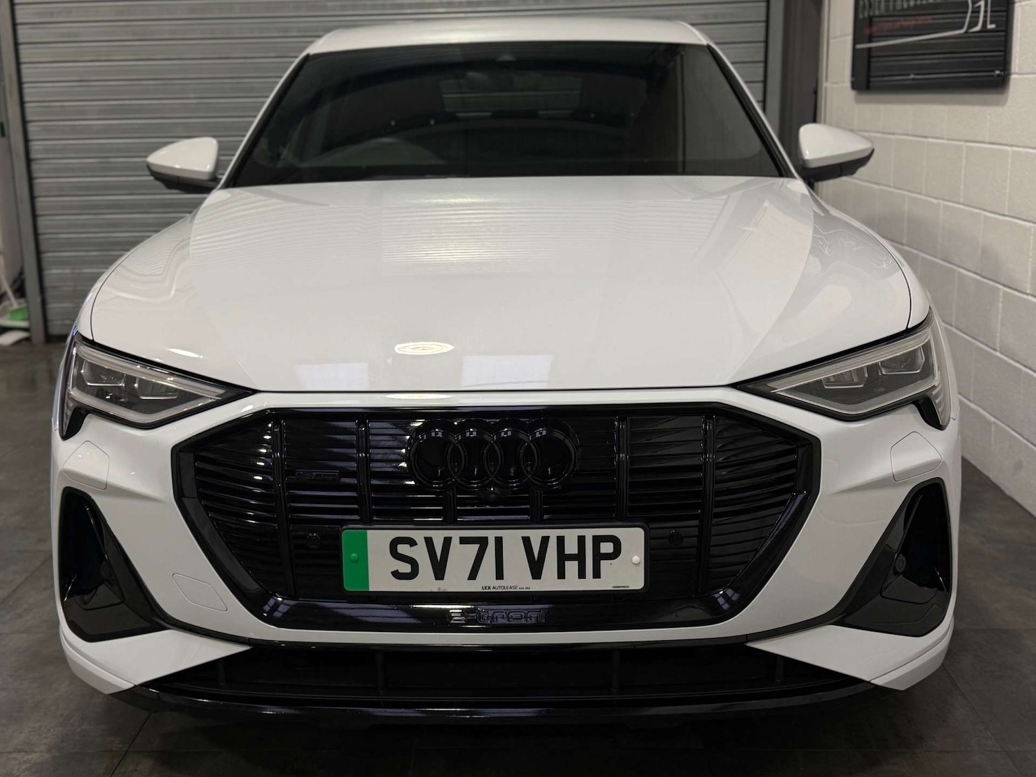 Used Audi e-tron 2021 for sale - 77152852: Photo 2