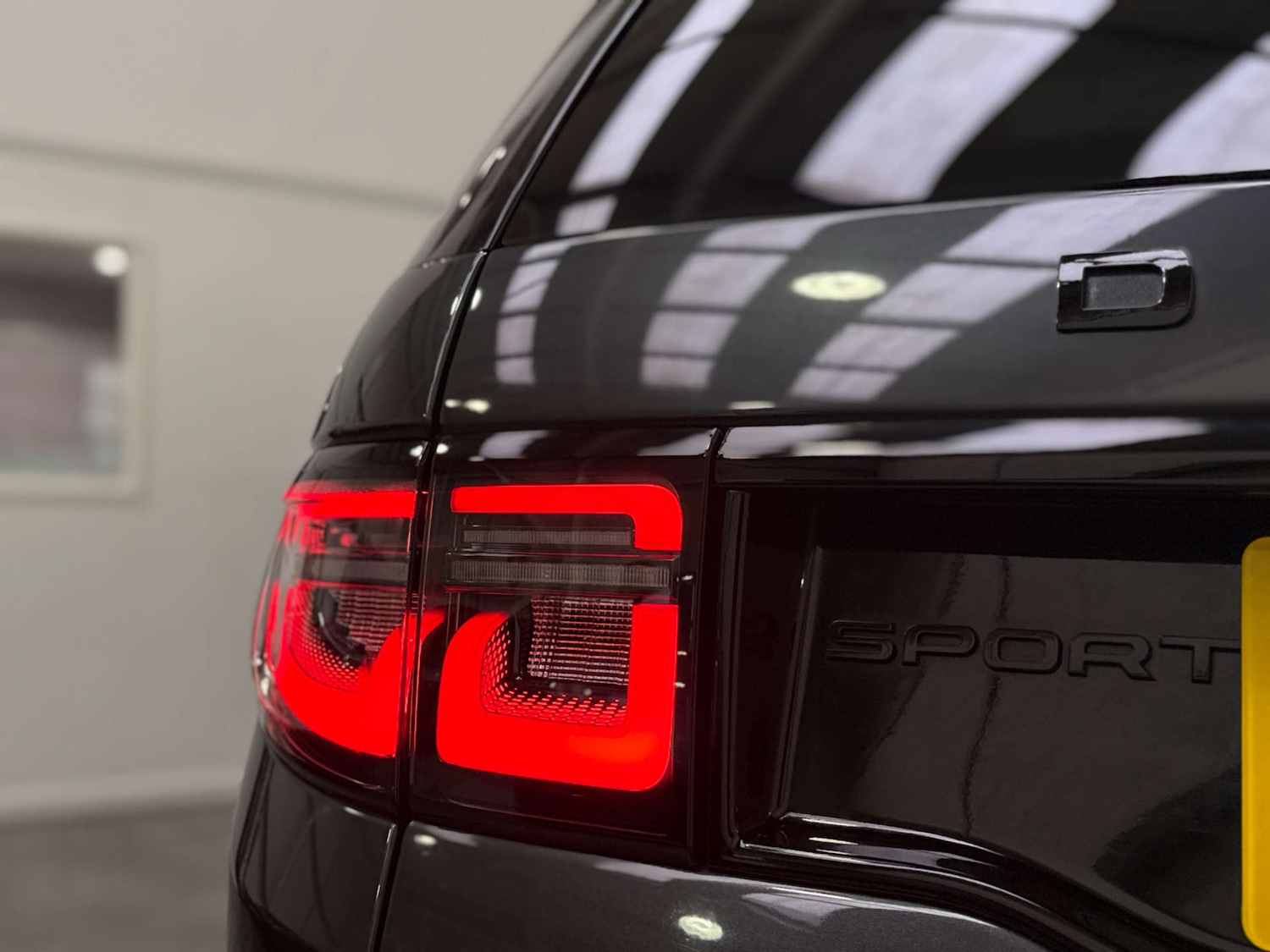 Used Land Rover Discovery Sport 2021 for sale - 77609440: Photo 10