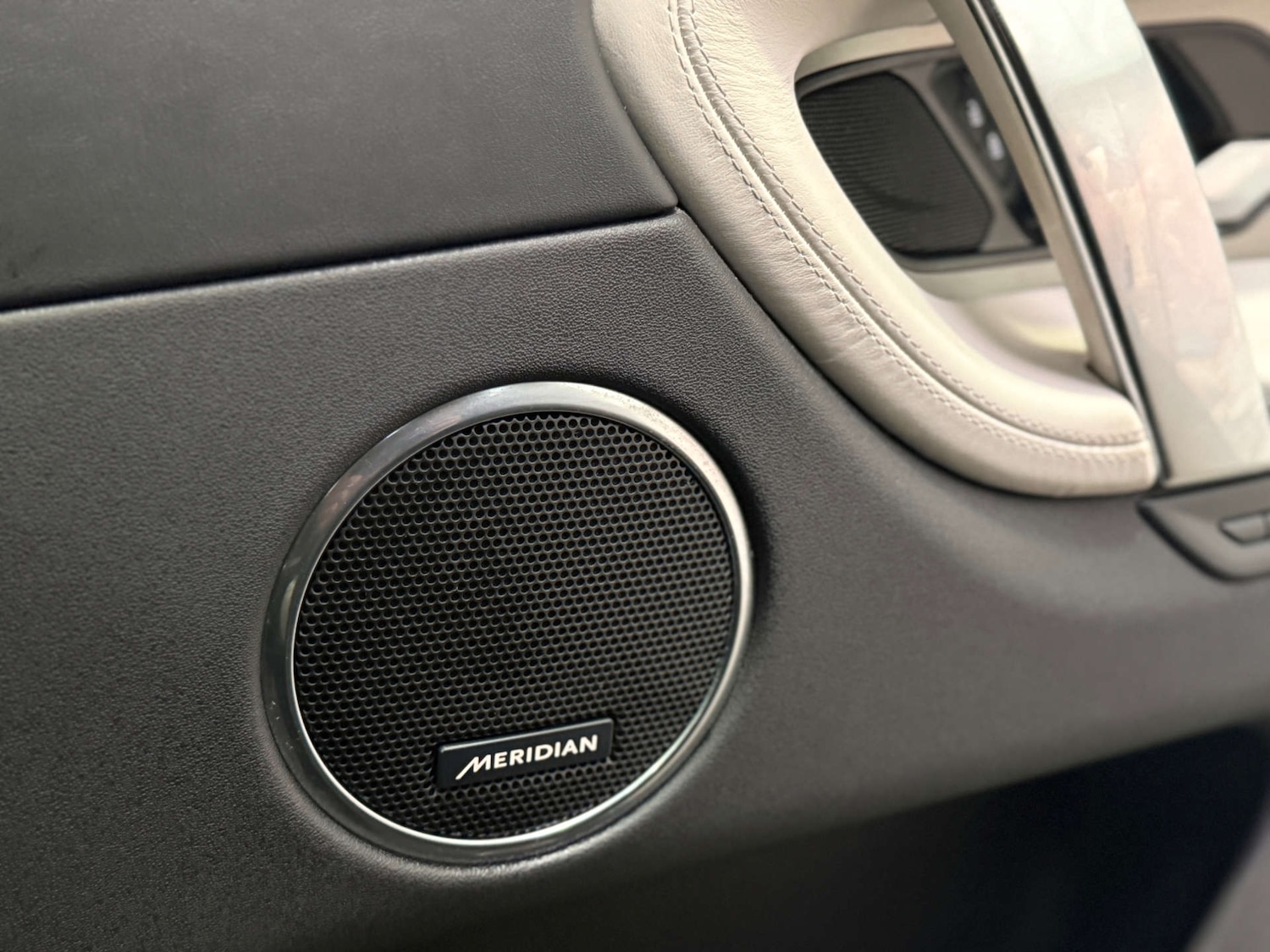 Used Land Rover Discovery Sport 2021 for sale - 77609440: Photo 22