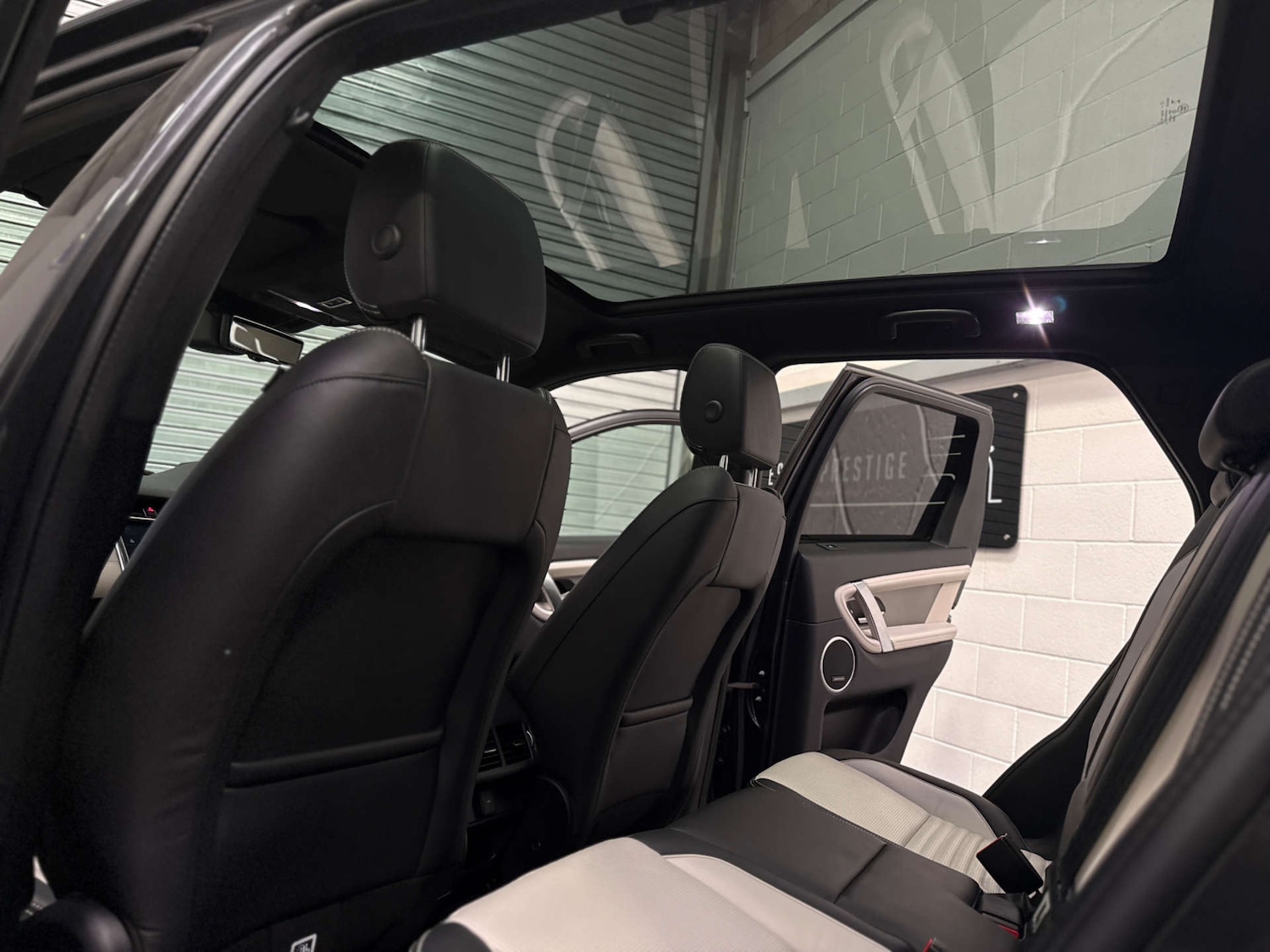 Used Land Rover Discovery Sport 2021 for sale - 77609440: Photo 26