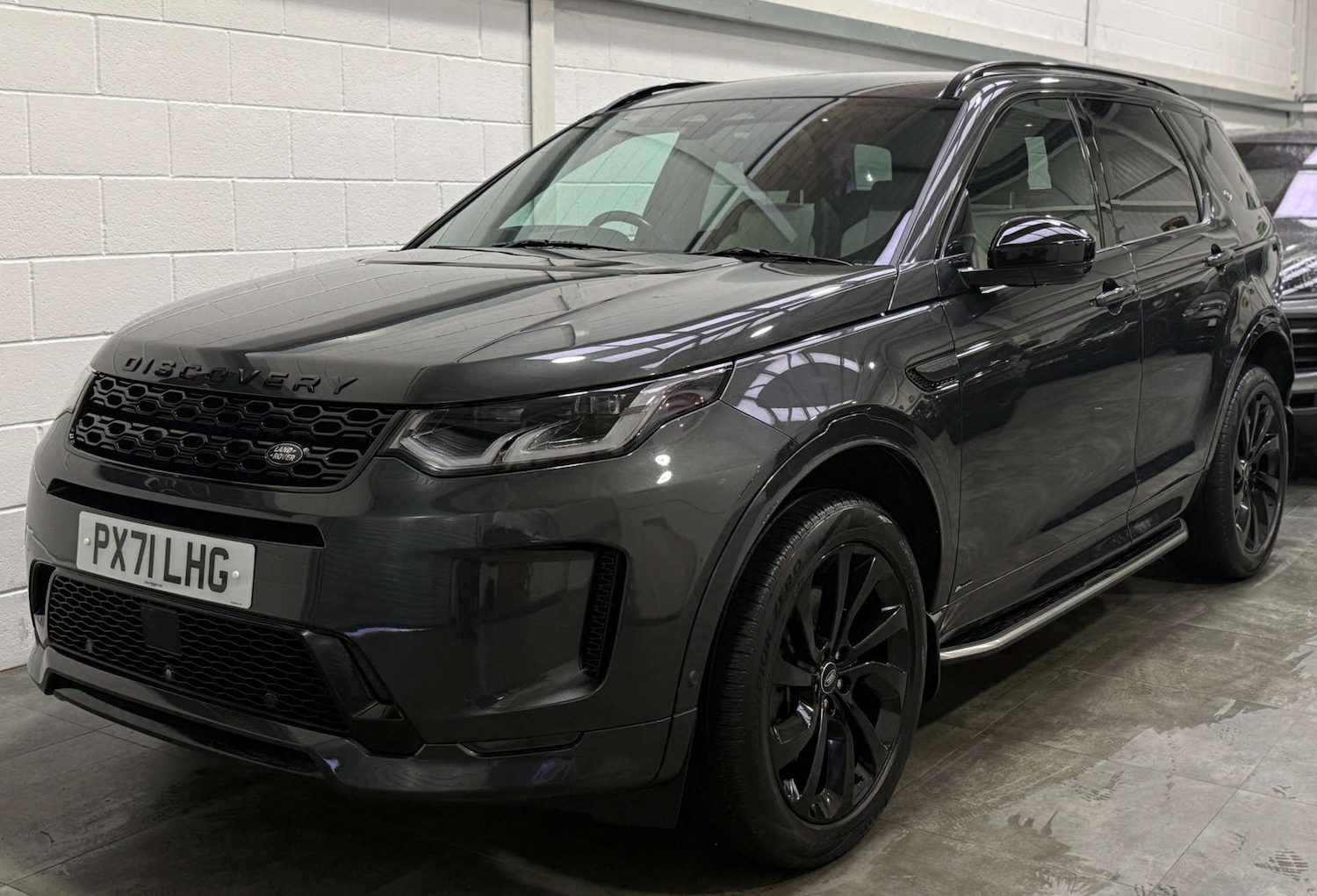 Used Land Rover Discovery Sport 2021 for sale - 77609440: Photo 3