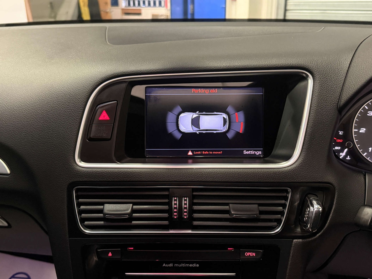 Used Audi Q5 2016 for sale - 77694632: Photo 21