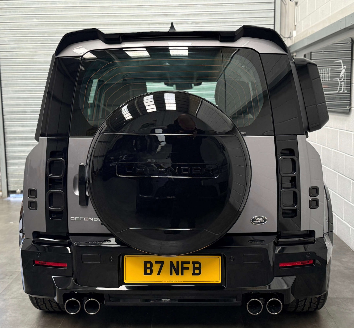 Used Land Rover Defender 2020 for sale - 77976974: Photo 6