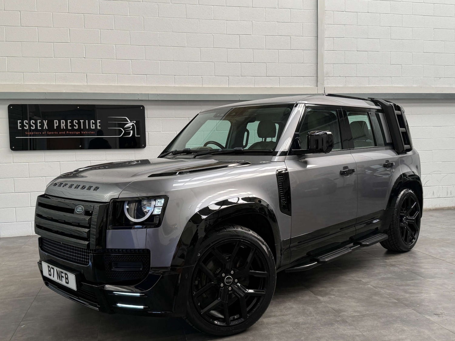 Used Land Rover Defender 2020 for sale - 77976974: Photo 8