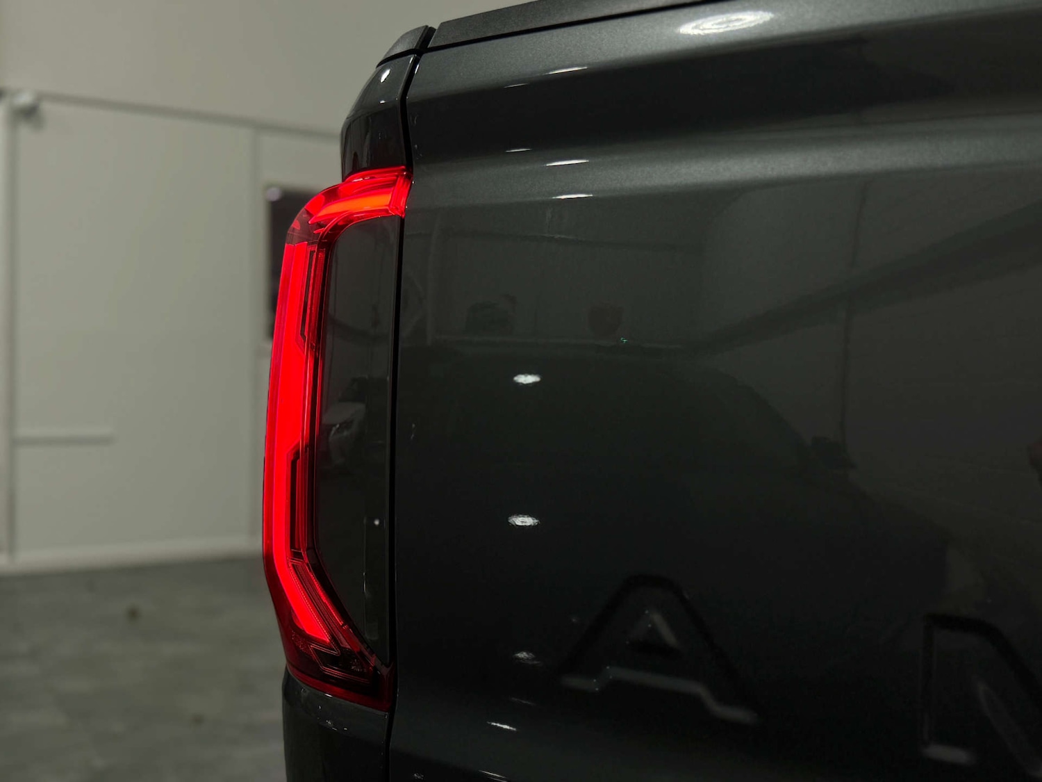 Used Volkswagen Amarok 2023 for sale - 77132821: Photo 12