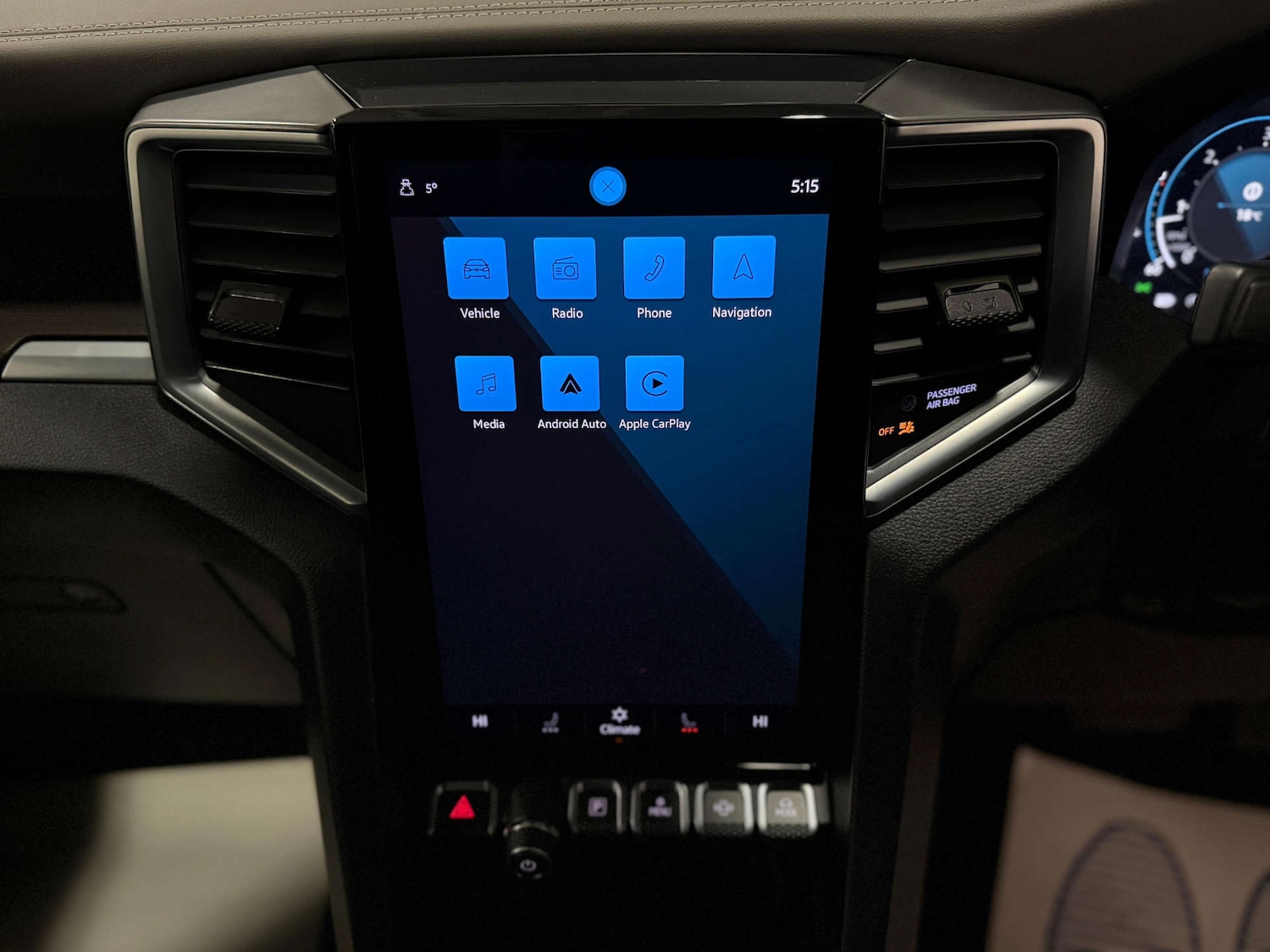 Used Volkswagen Amarok 2023 for sale - 77132821: Photo 24