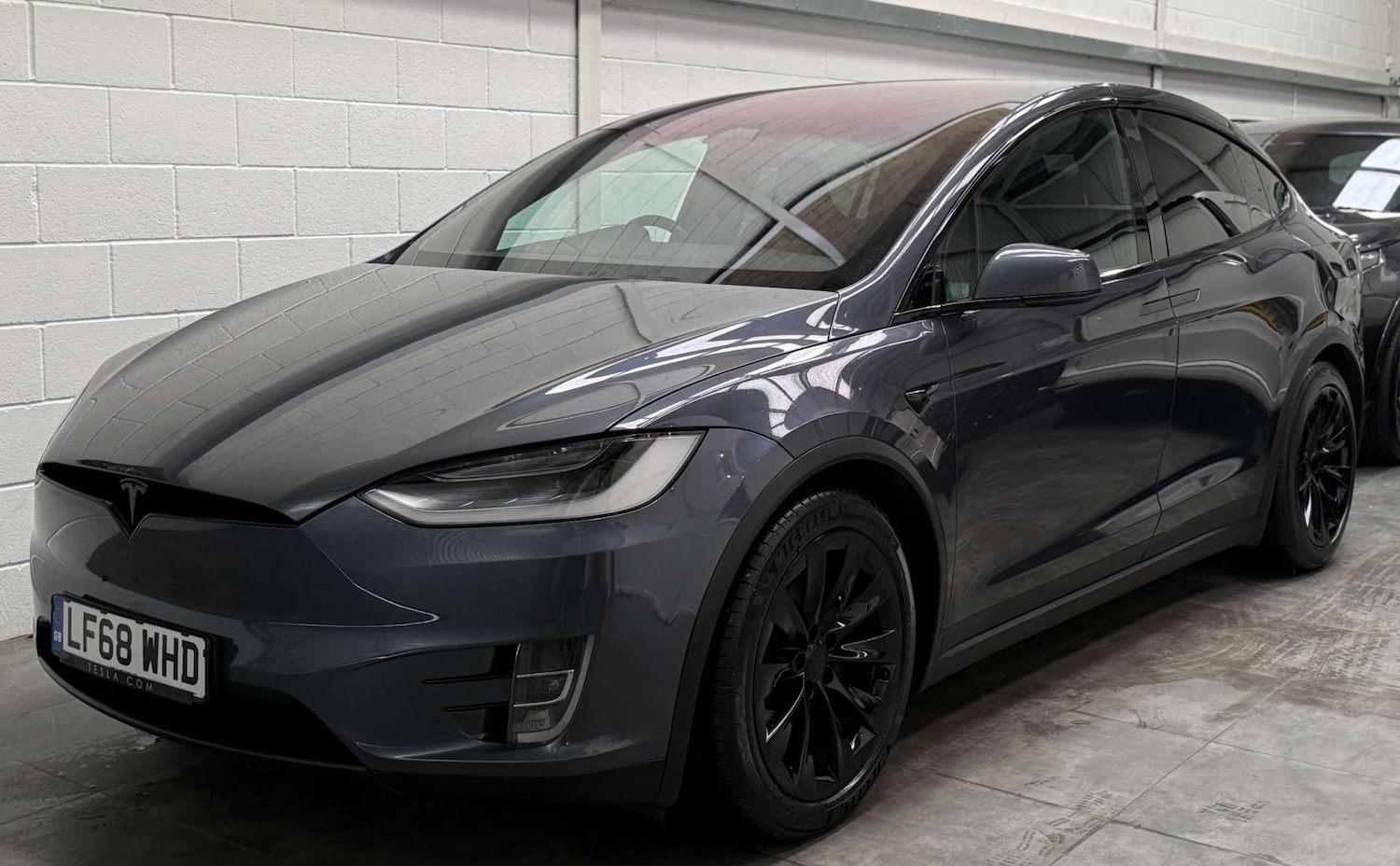 Used Tesla Model X 2018 for sale - 77621936: Photo 3