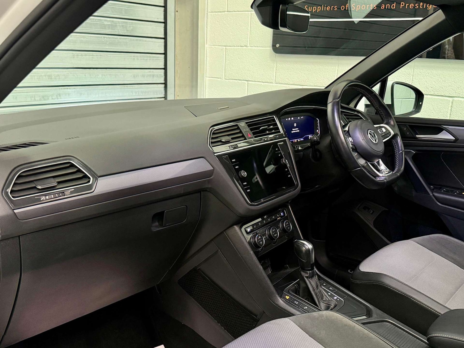 Used Volkswagen Tiguan 2020 for sale - 77355526: Photo 16