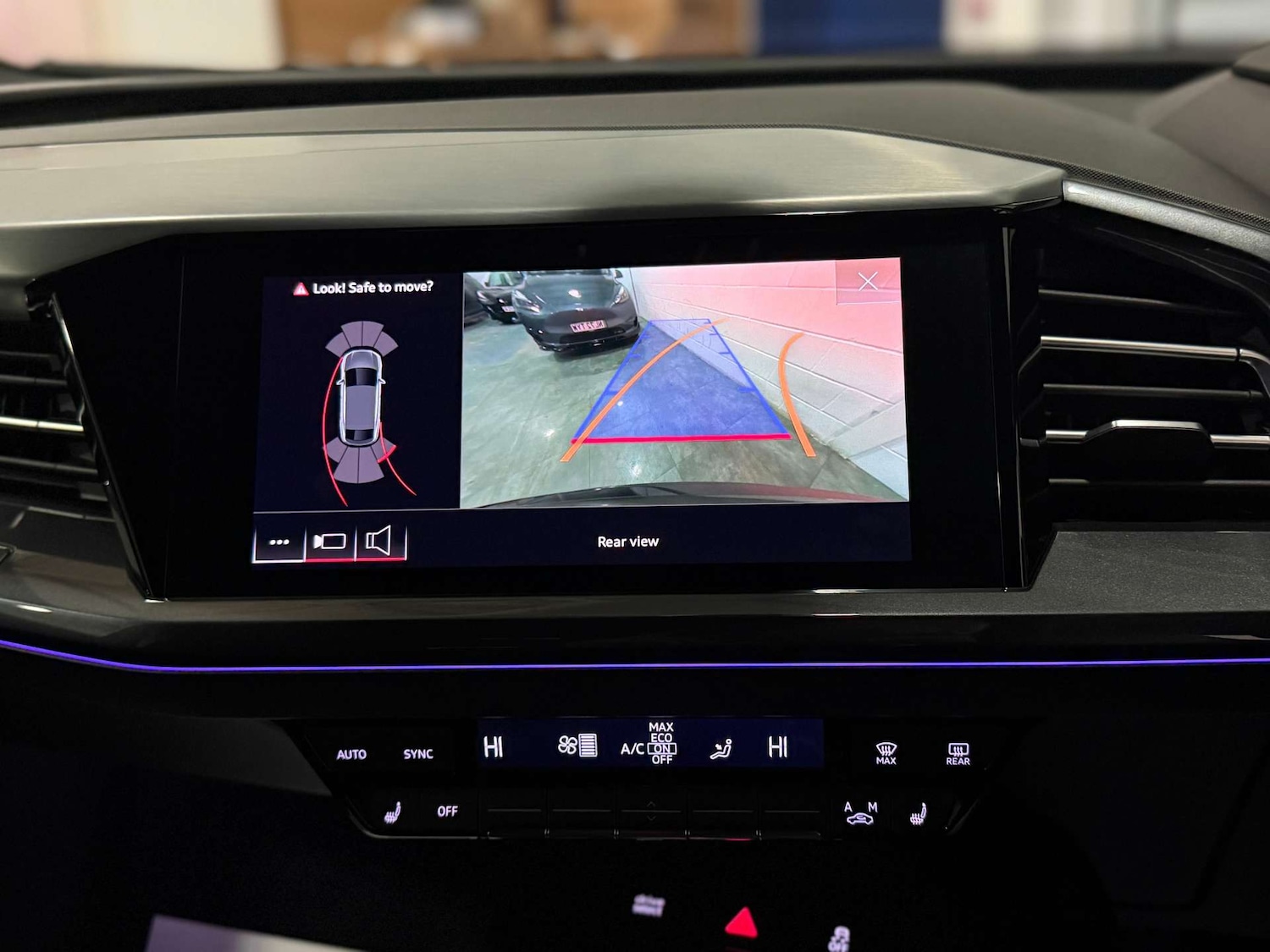 Used Audi Q4 e-tron 2022 for sale - 77283210: Photo 21