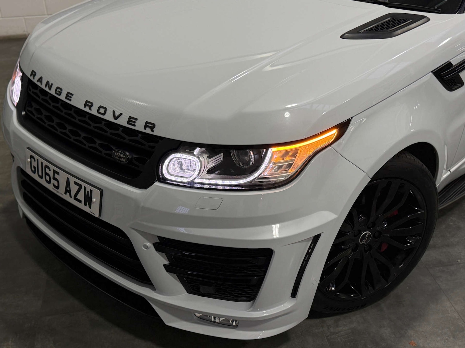 Used Land Rover Range Rover Sport 2015 for sale - 77228438: Photo 11