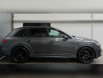 Used Audi Q7 2020 for sale - 78488305: Photo