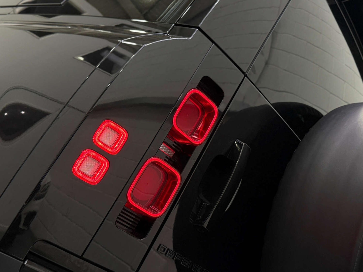 Used Land Rover Defender 2020 for sale - 76478969: Photo 10