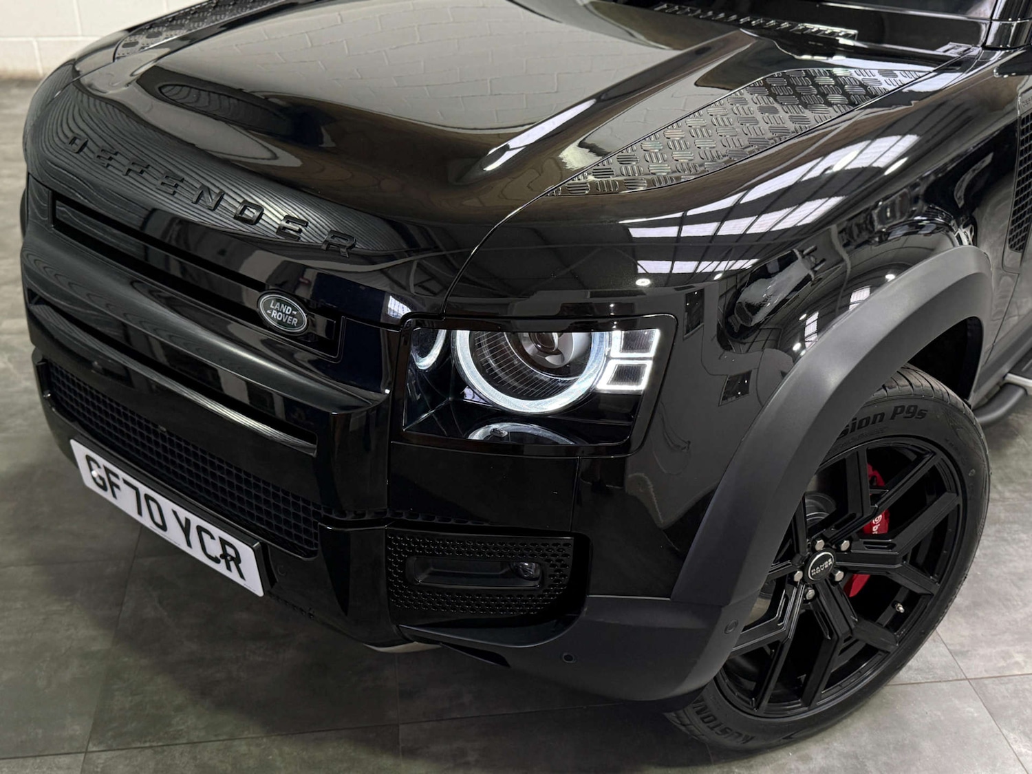 Used Land Rover Defender 2020 for sale - 76478969: Photo 11