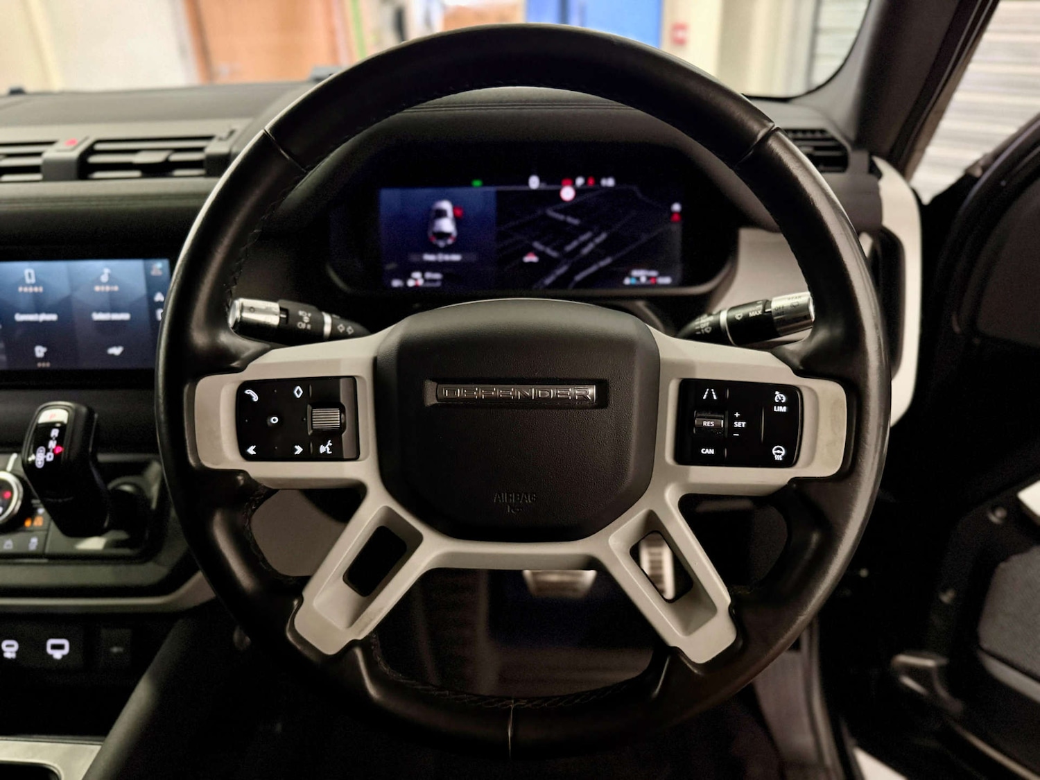 Used Land Rover Defender 2020 for sale - 76478969: Photo 14