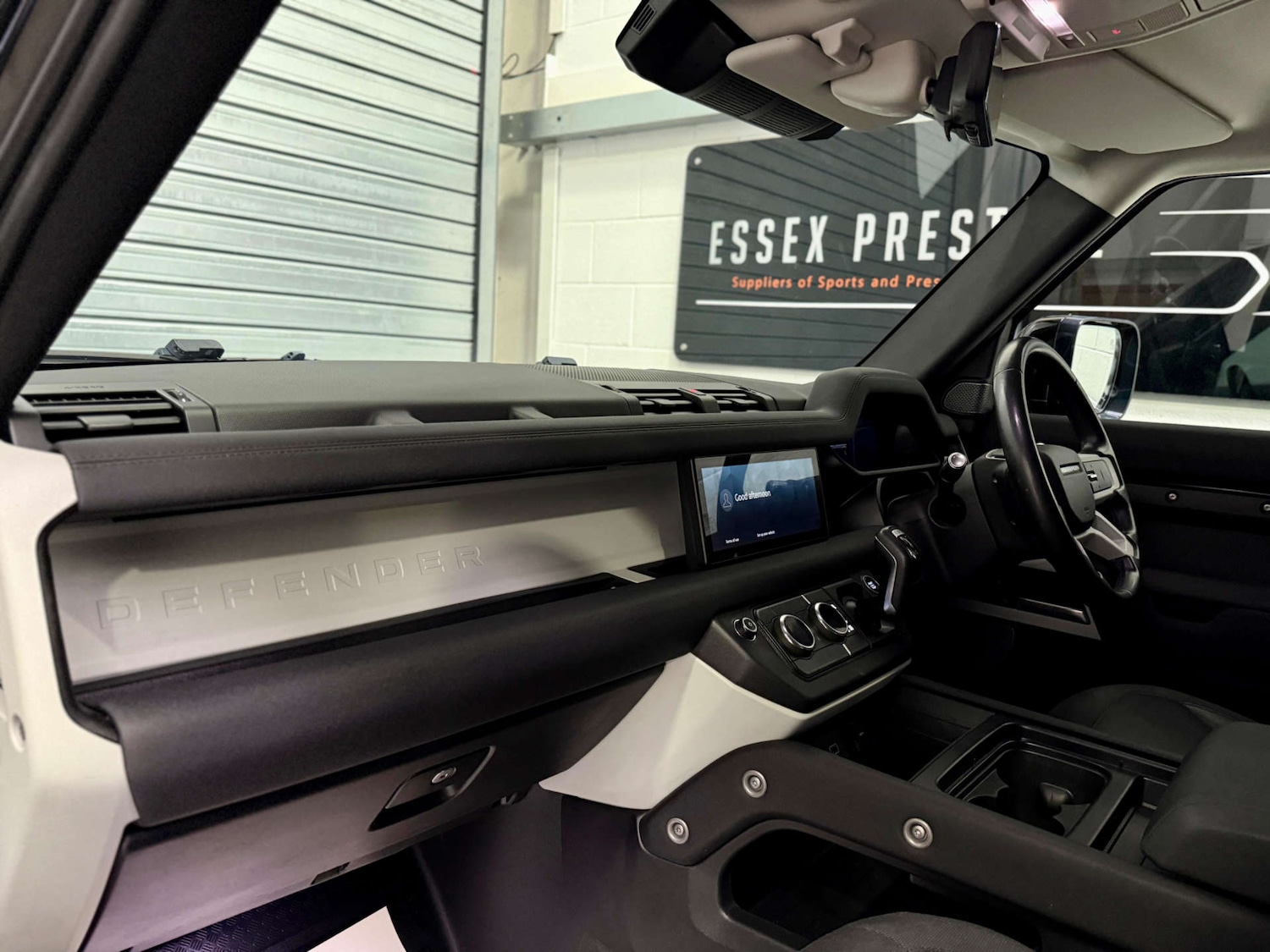 Used Land Rover Defender 2020 for sale - 76478969: Photo 17