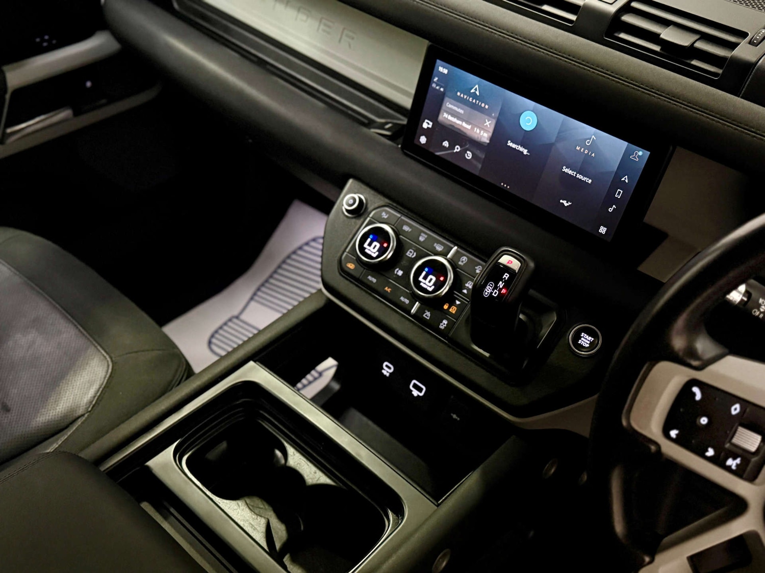 Used Land Rover Defender 2020 for sale - 76478969: Photo 20