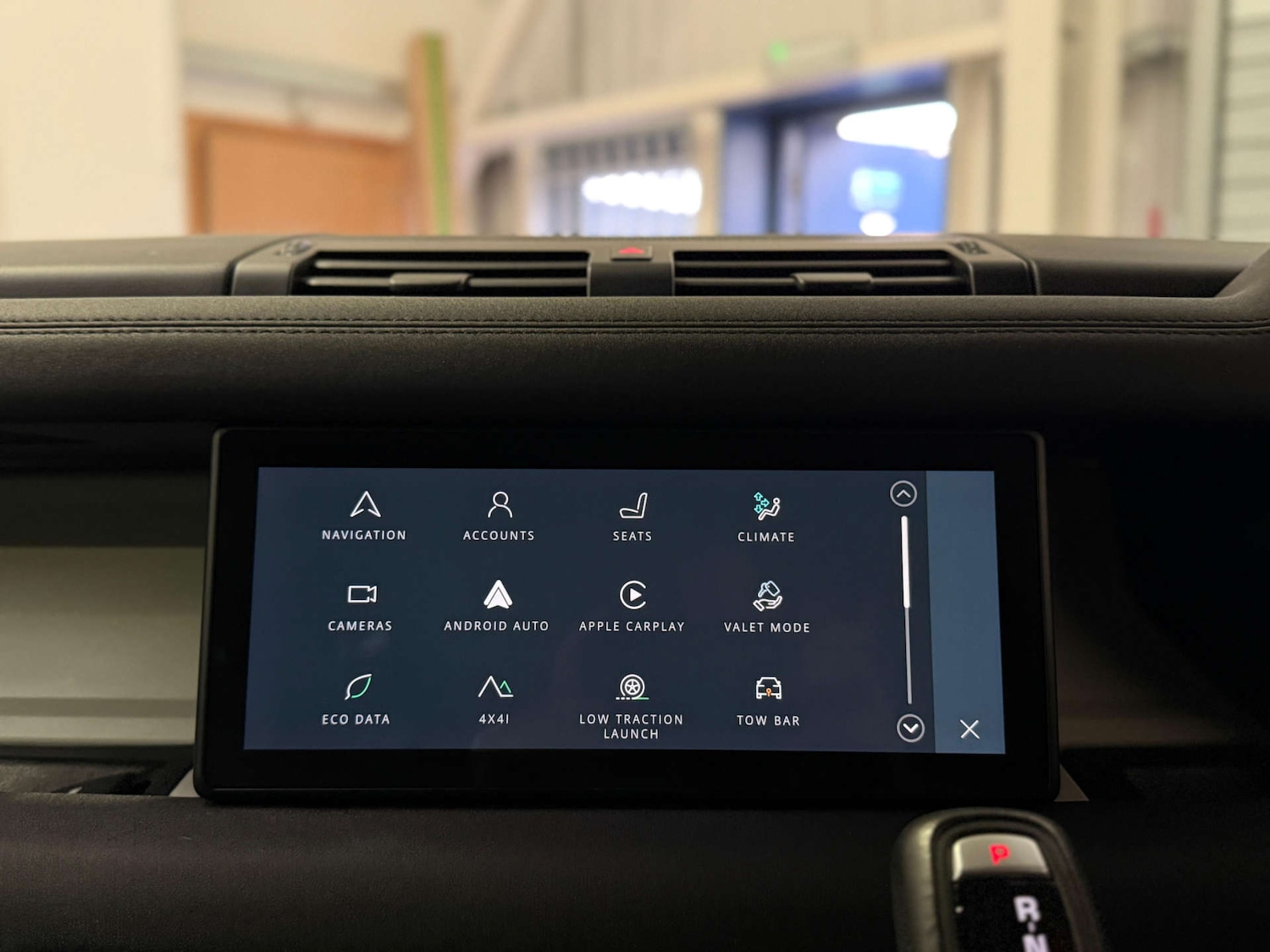 Used Land Rover Defender 2020 for sale - 76478969: Photo 24