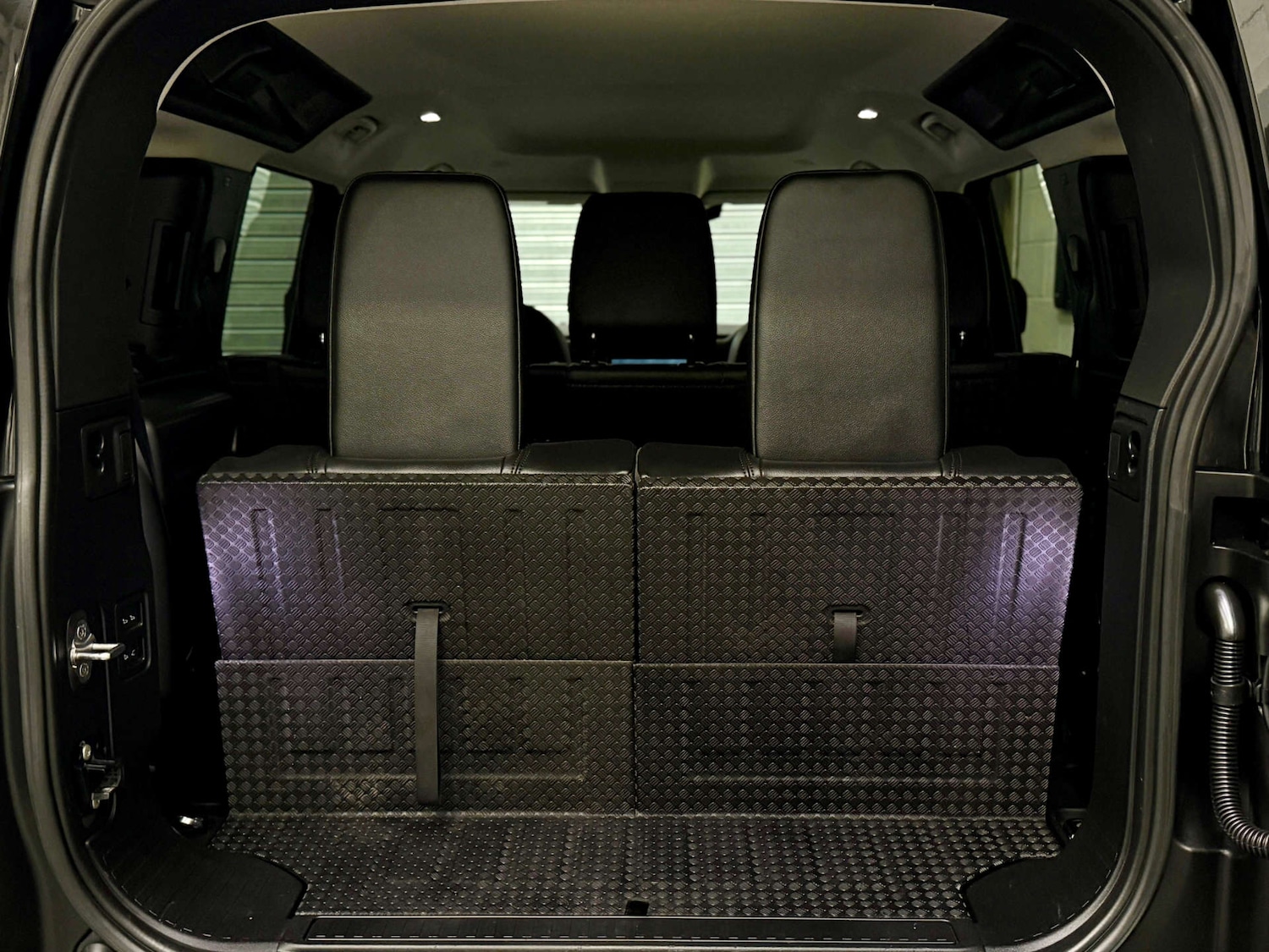 Used Land Rover Defender 2020 for sale - 76478969: Photo 27