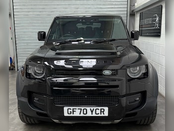 Used Land Rover Defender 2020 for sale - 76478969: Photo