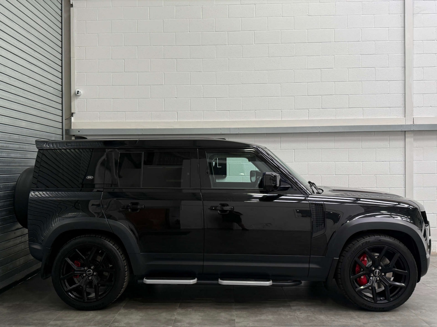 Used Land Rover Defender 2020 for sale - 76478969: Photo 5