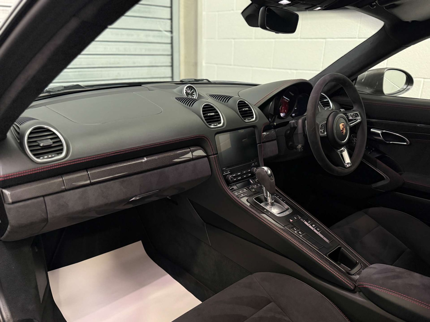 Used Porsche Other 2018 for sale - 77350576: Photo 16