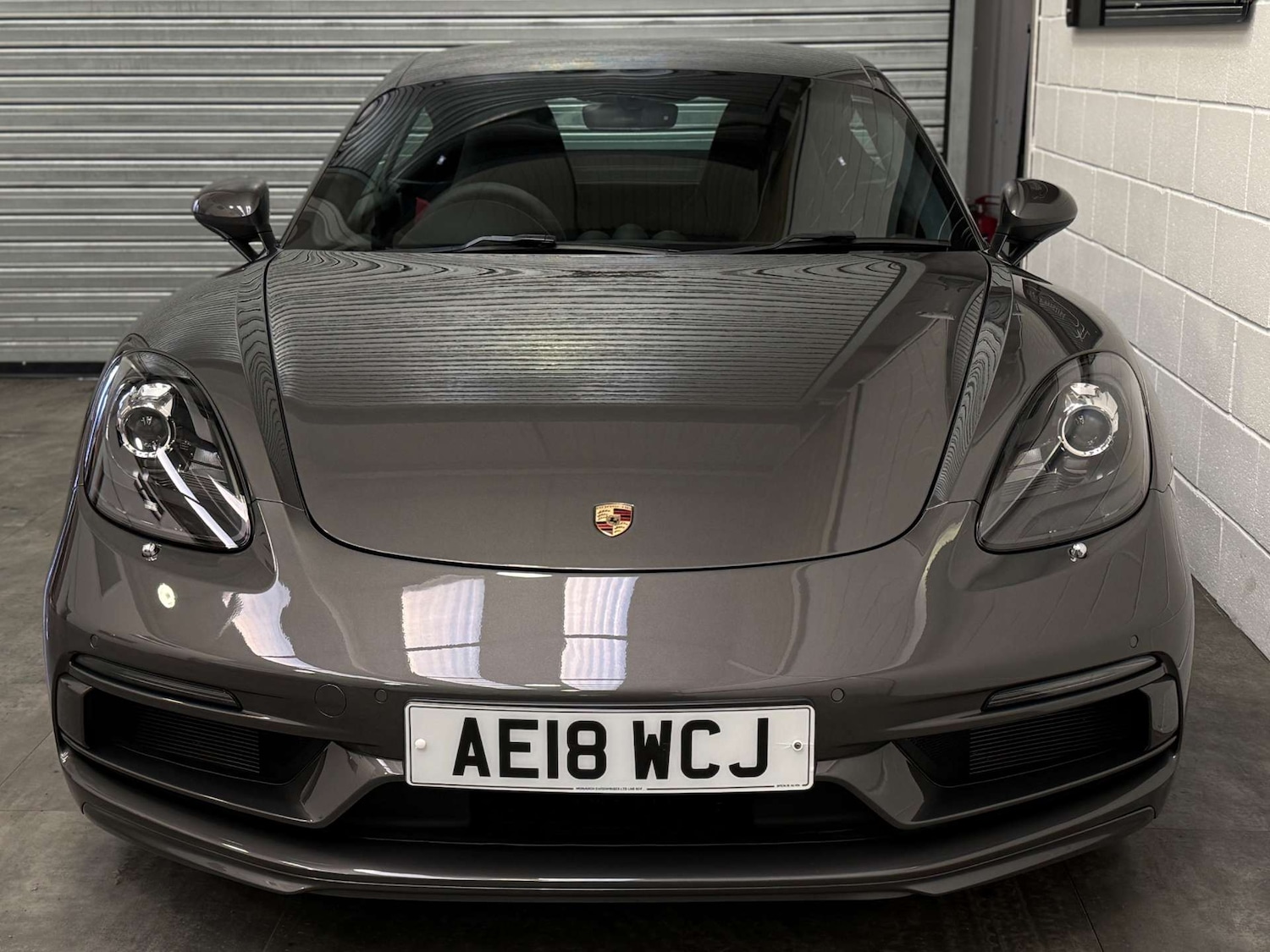 Used Porsche Other 2018 for sale - 77350576: Photo 2