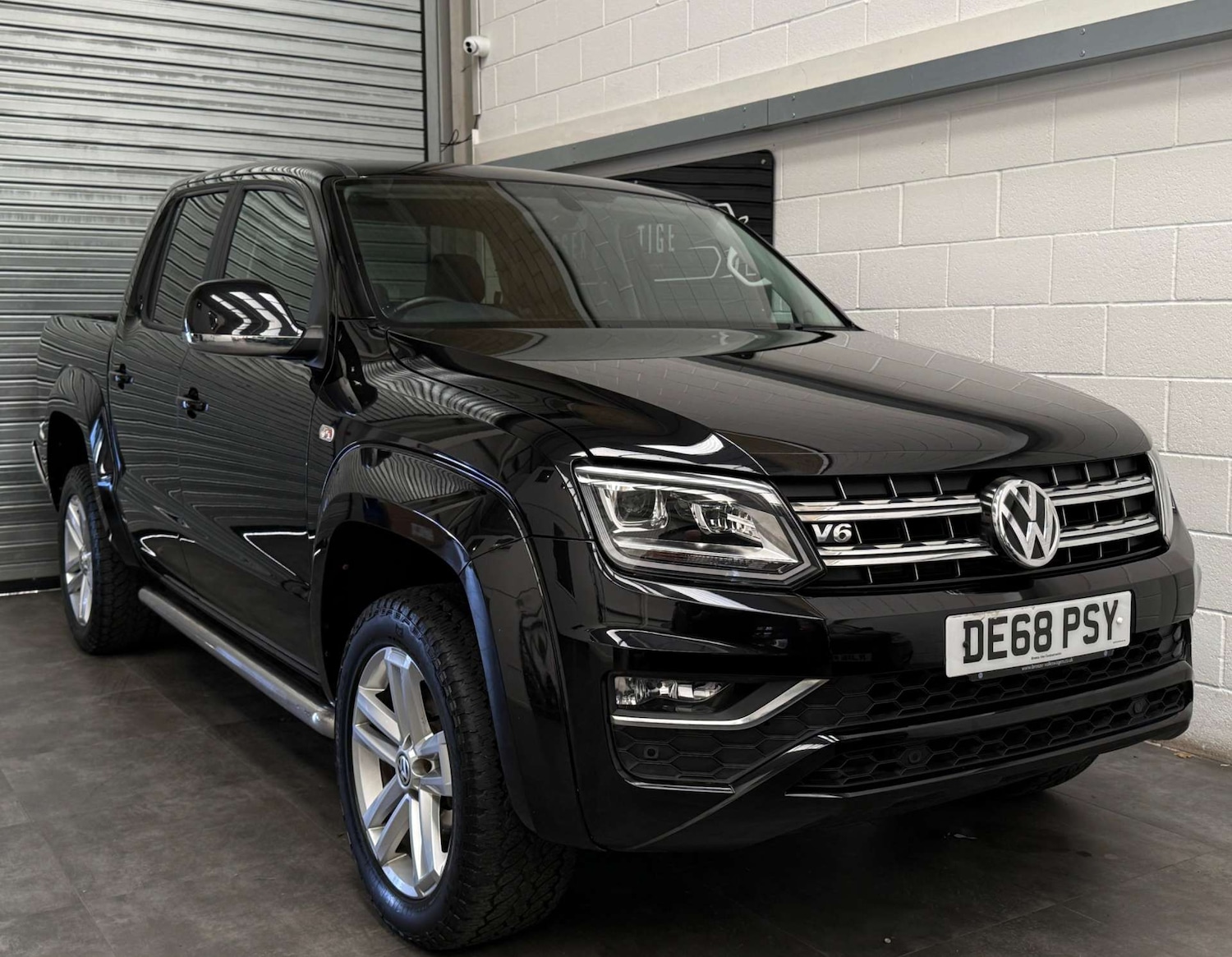 Used Volkswagen Amarok 2018 for sale - 76277790: Photo 1