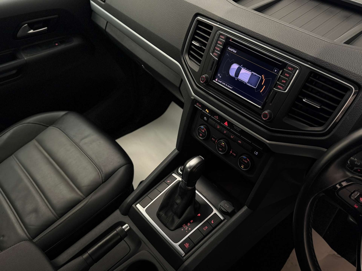 Used Volkswagen Amarok 2018 for sale - 76277790: Photo 19