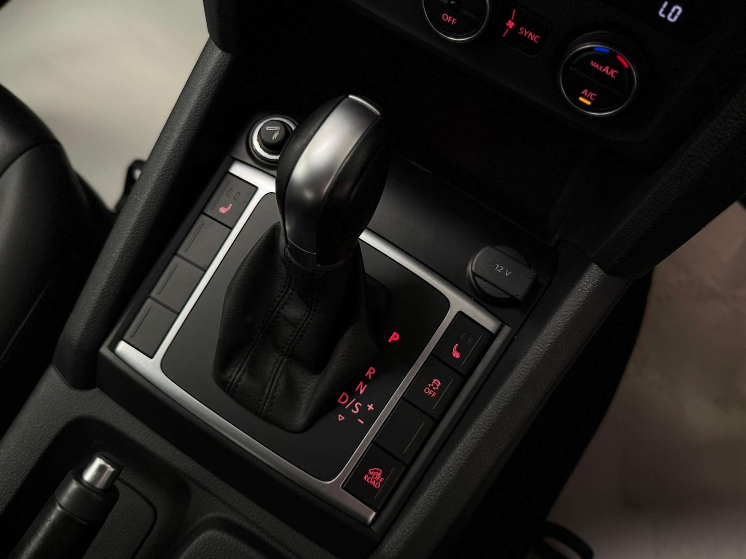 Used Volkswagen Amarok 2018 for sale - 76277790: Photo 20