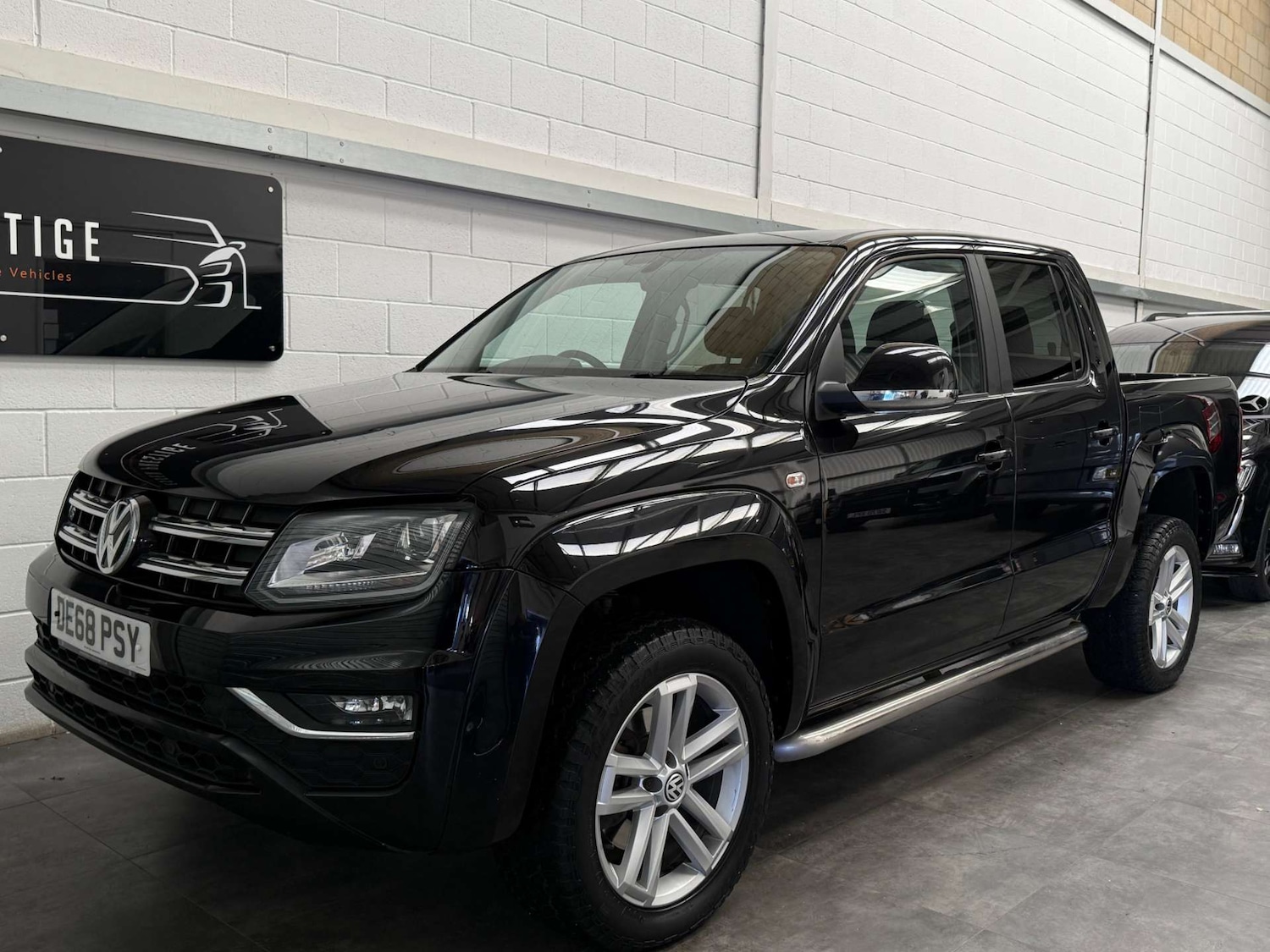 Used Volkswagen Amarok 2018 for sale - 76277790: Photo 3