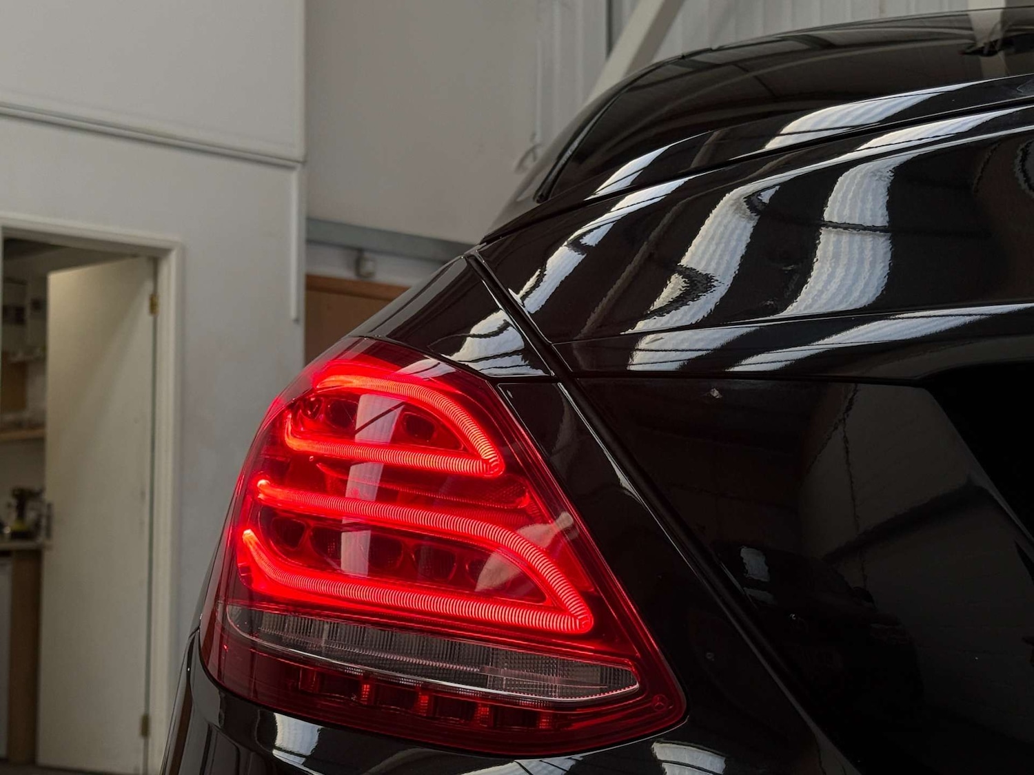 Used Mercedes-Benz C Class 2019 for sale - 76412605: Photo 10