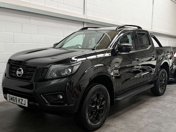 Used Nissan Navara 2019 for sale - 76330097: Photo