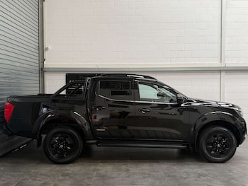 Used Nissan Navara 2019 for sale - 76330097: Photo