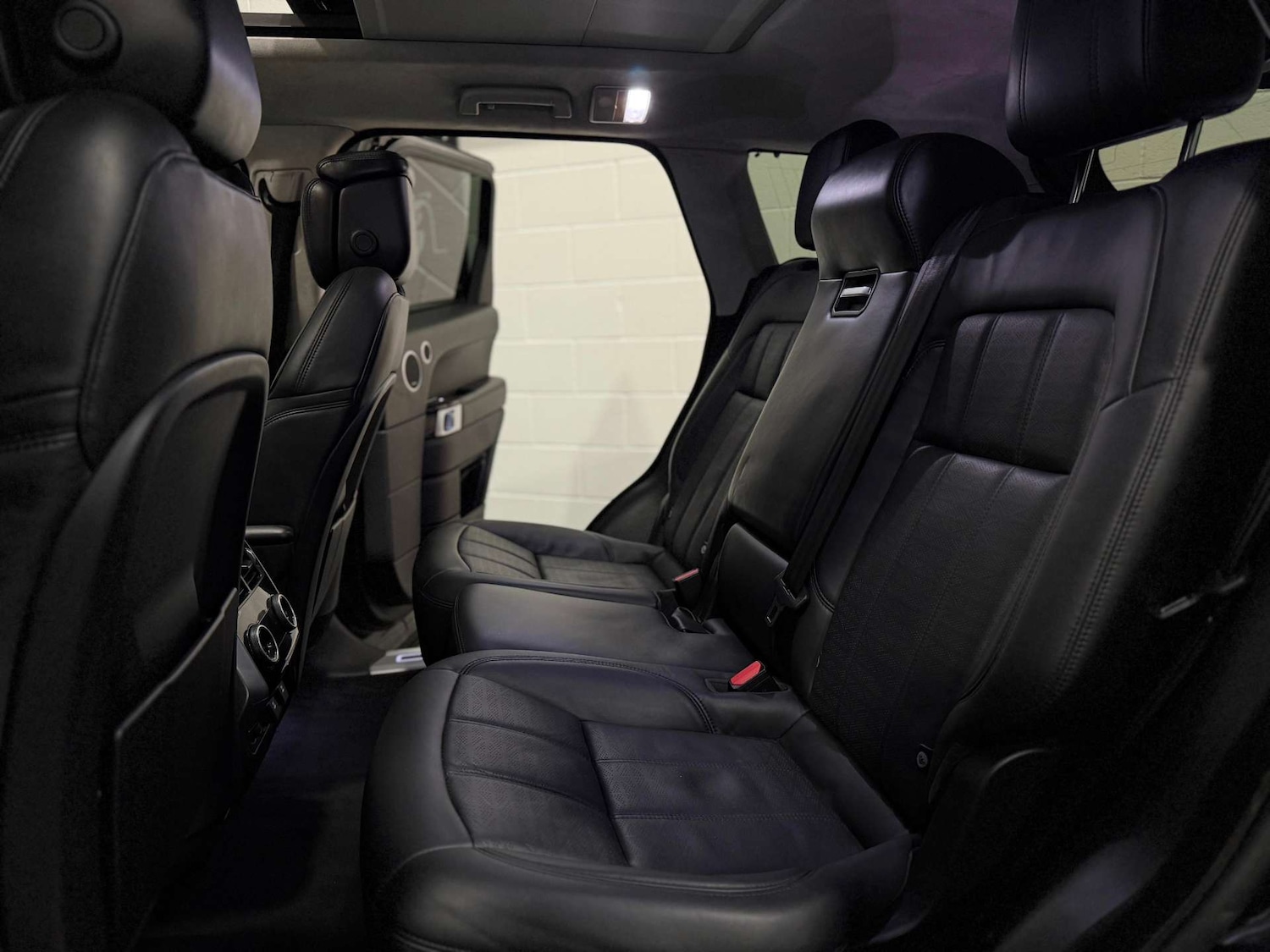 Used Land Rover Range Rover Sport 2018 for sale - 77446395: Photo 17