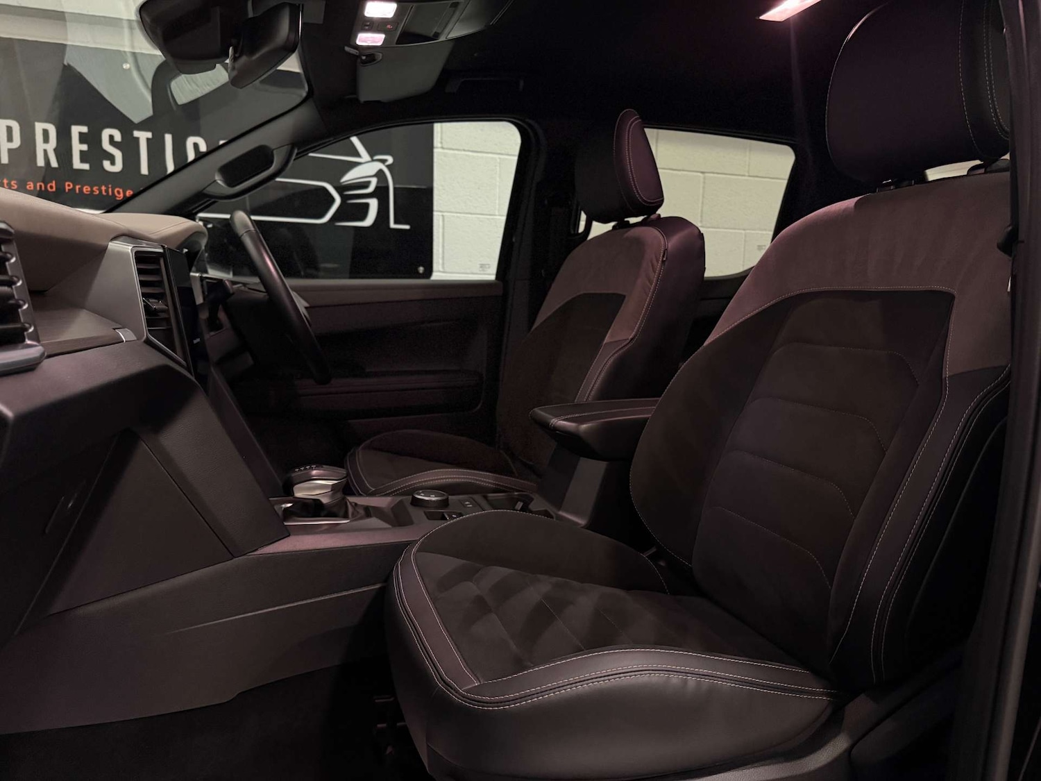 Used Volkswagen Amarok 2023 for sale - 76356055: Photo 18