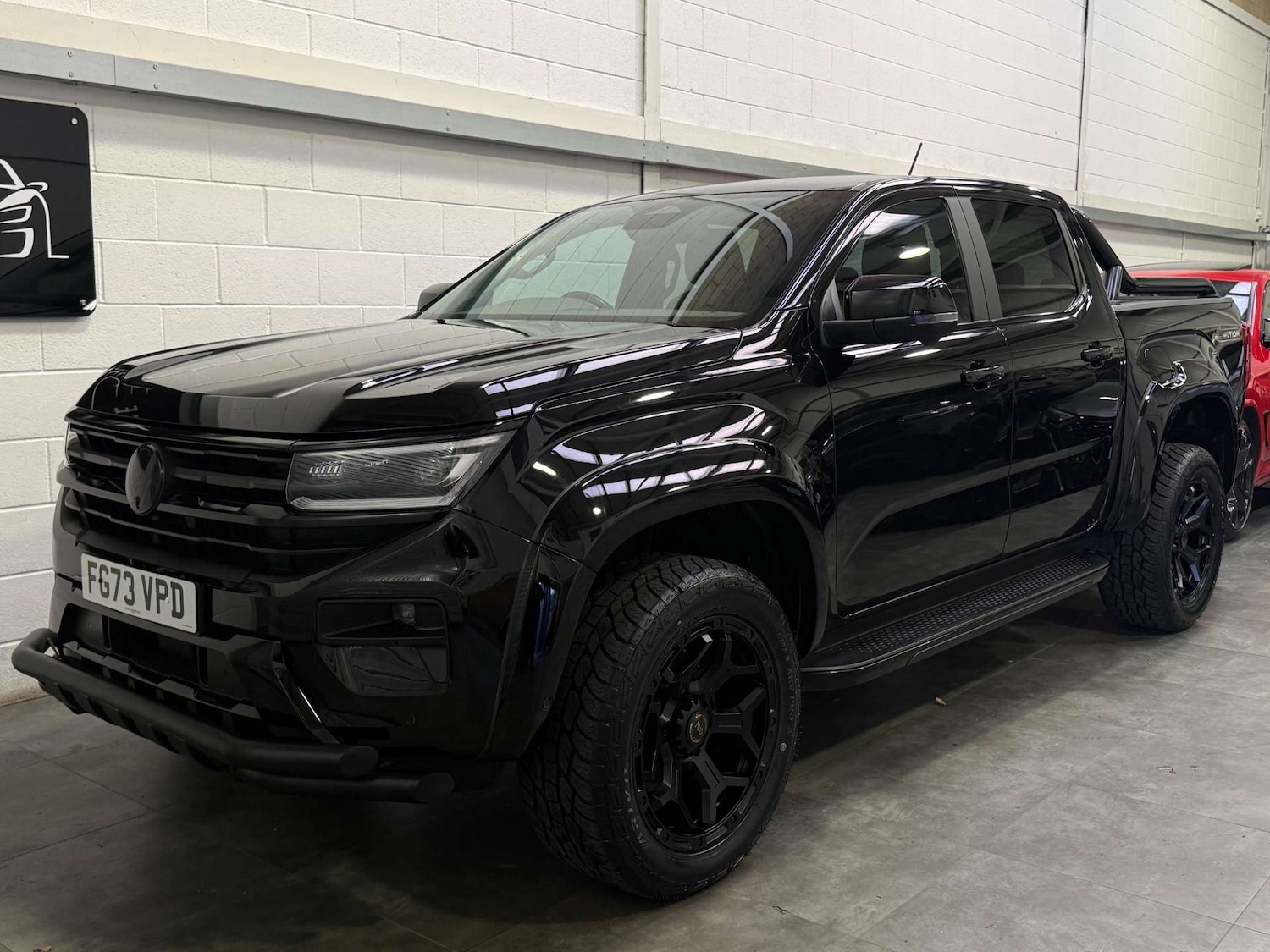 Used Volkswagen Amarok 2023 for sale - 76356055: Photo 3