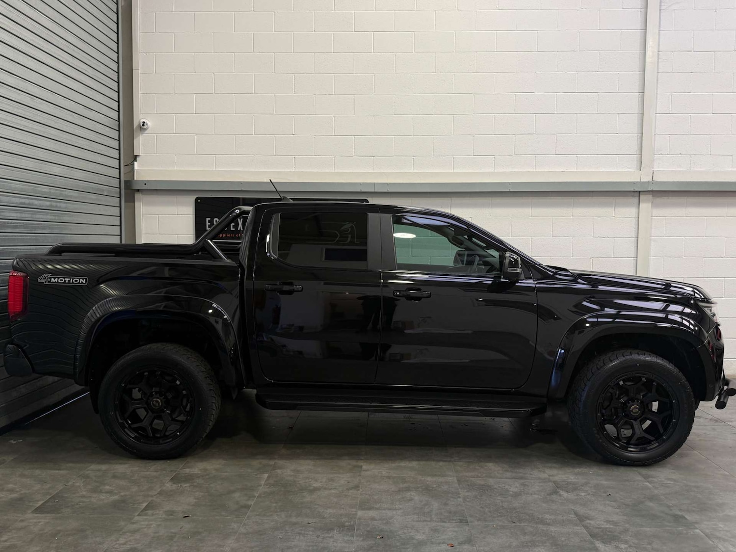 Used Volkswagen Amarok 2023 for sale - 76356055: Photo 4