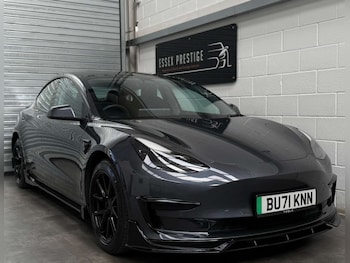 Tesla - Model 3