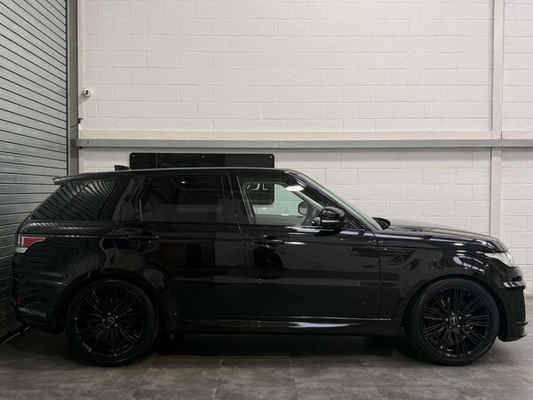 Used Land Rover Range Rover Sport 2017 for sale - 76307934: Photo 5