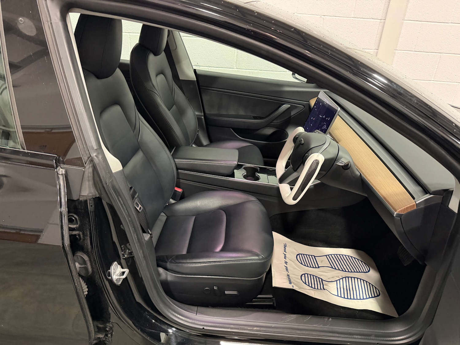 Used Tesla Model 3 2020 for sale - 76837456: Photo 7