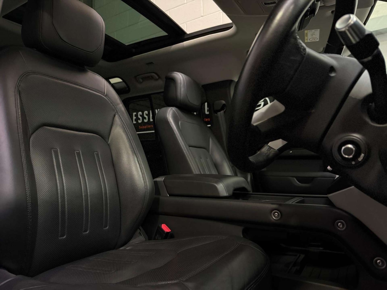 Used Land Rover Defender 2020 for sale - 76531565: Photo 15