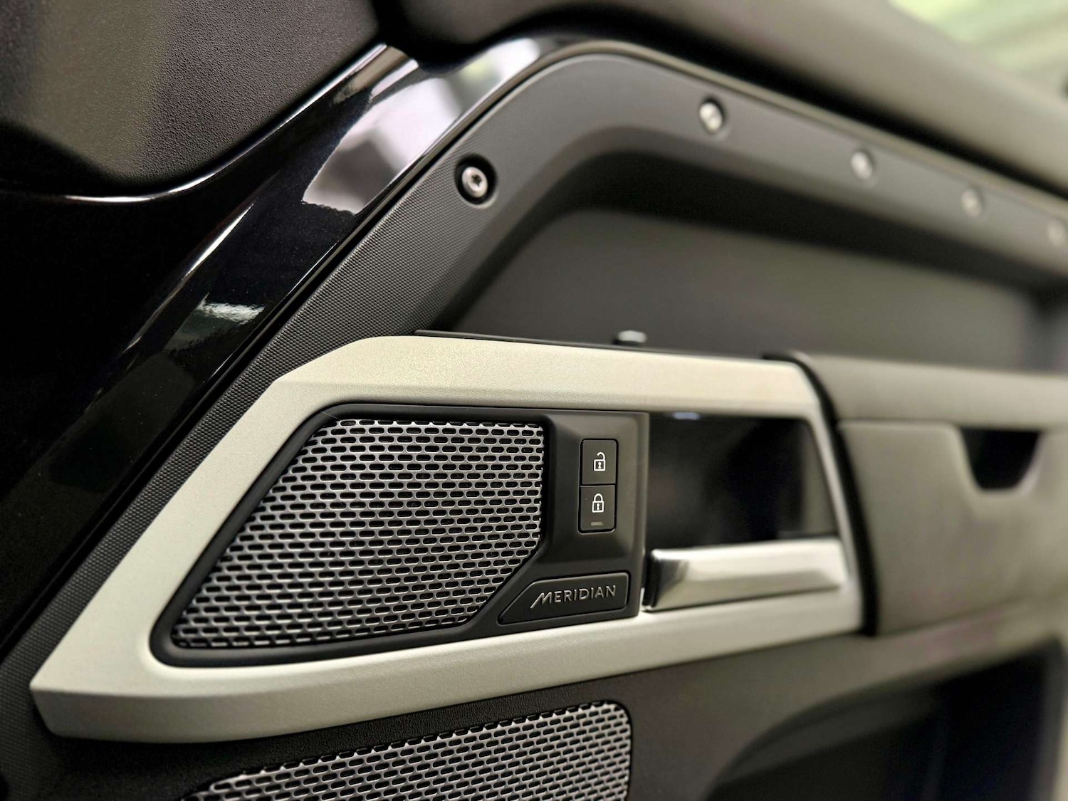 Used Land Rover Defender 2020 for sale - 76531565: Photo 21