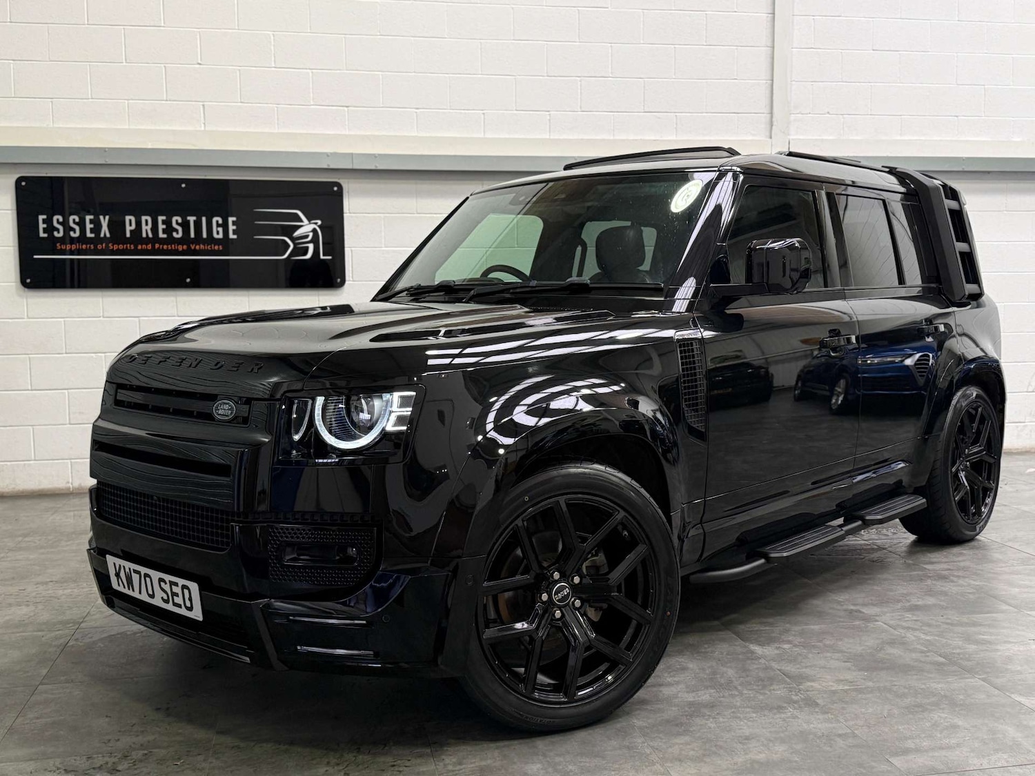 Used Land Rover Defender 2020 for sale - 76531565: Photo 9