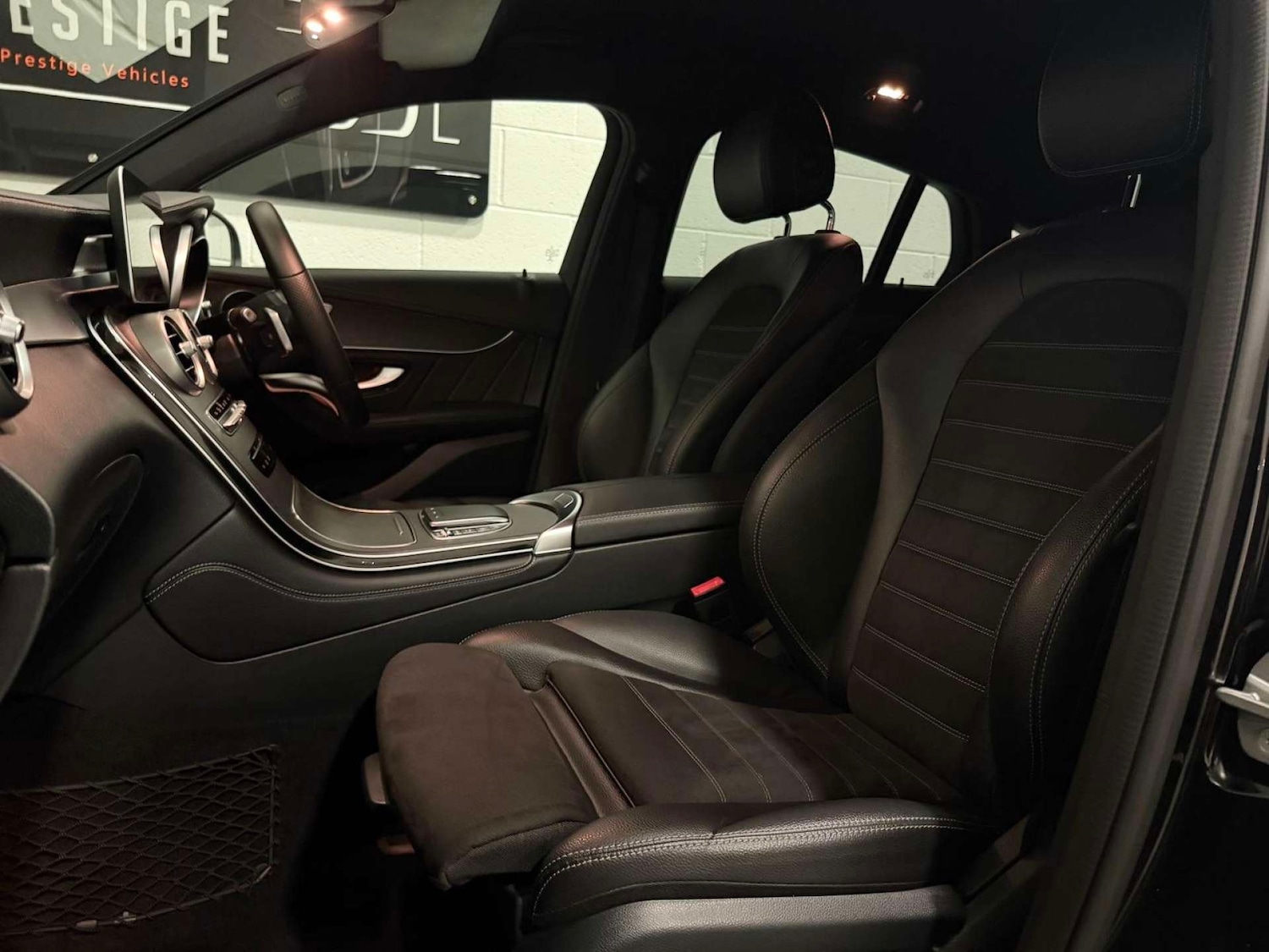 Used Mercedes-Benz GLC 2019 for sale - 76744016: Photo 16